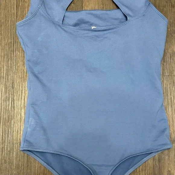 Hollister Blue Cutout-Back Bodysuit – Size M - Picture 4 of 5